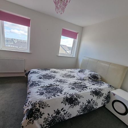 Kingsize Room Close To The A30 Camborne Pool Buitenkant foto